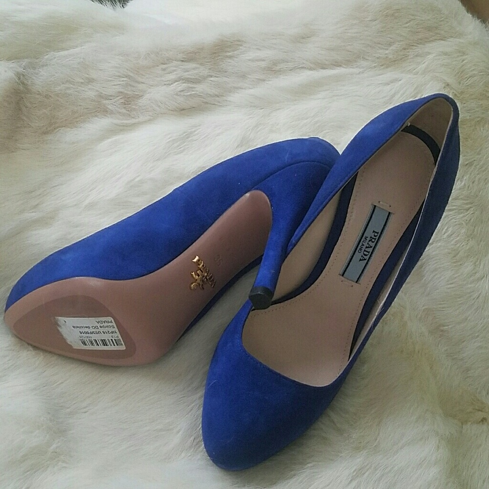 Prada Suede Pumps